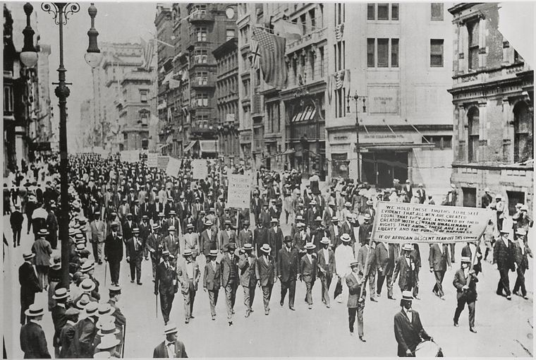 Silent Protest parade on Fifth Avenue
https://digitalcollections.nypl.org/items/510d47df-7942-a3d9-e040-e00a18064a99