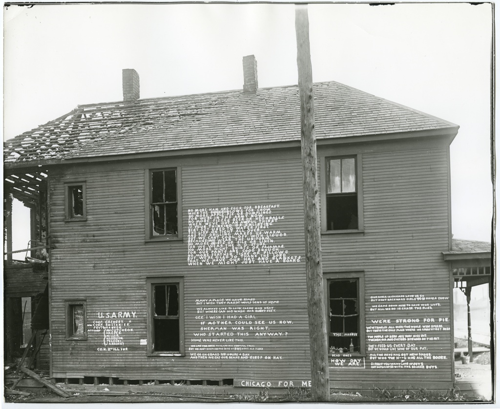 "Hotel DeBreeze." Abandoned house covered with graffiti by Co. K, Second Illinois National Guard. Destruction likely occurred during the East St. Louis race riot.
https://mohistory.org/collections/item/N07936