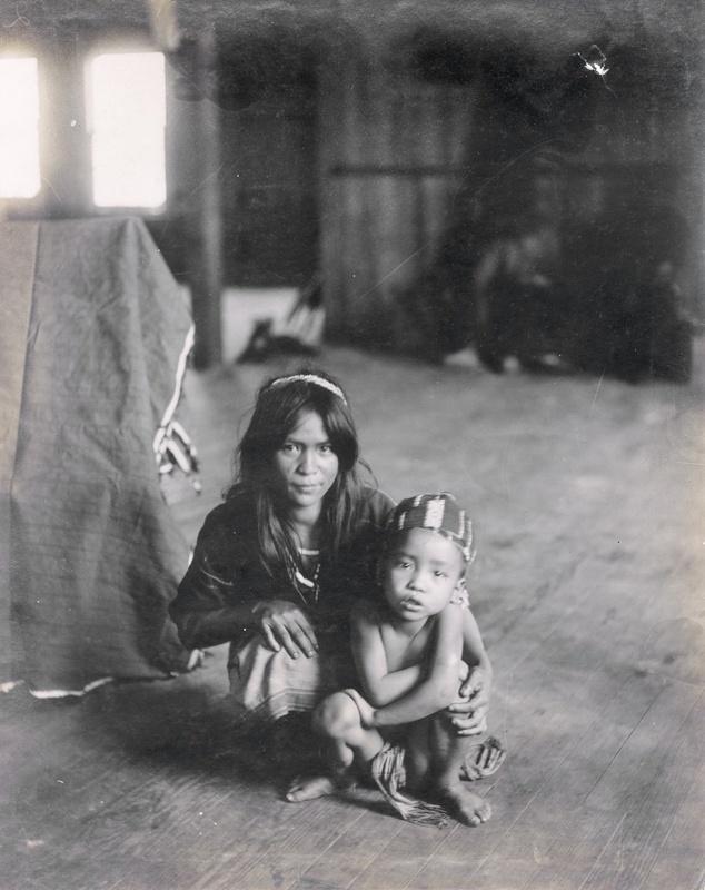 Singwa, Suyoc Igorot Boy and His Aunt