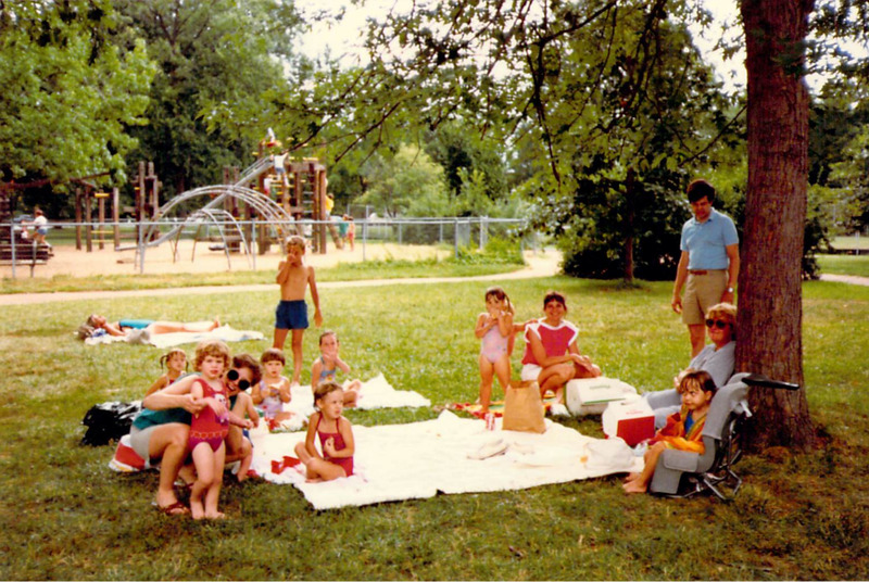 Matheny Family Photos, Park Picnic
