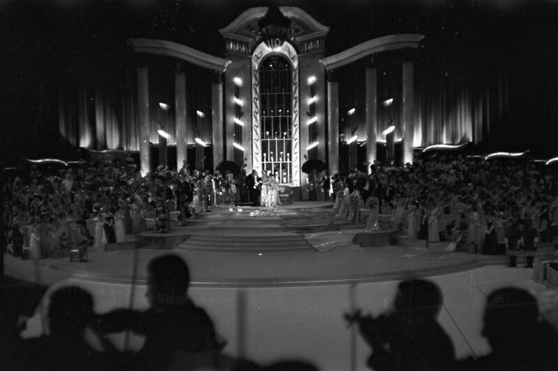 Veiled Prophet Ball, 1937