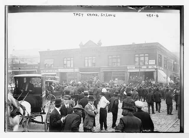 Crowd for Taft, St. Louis, MO.