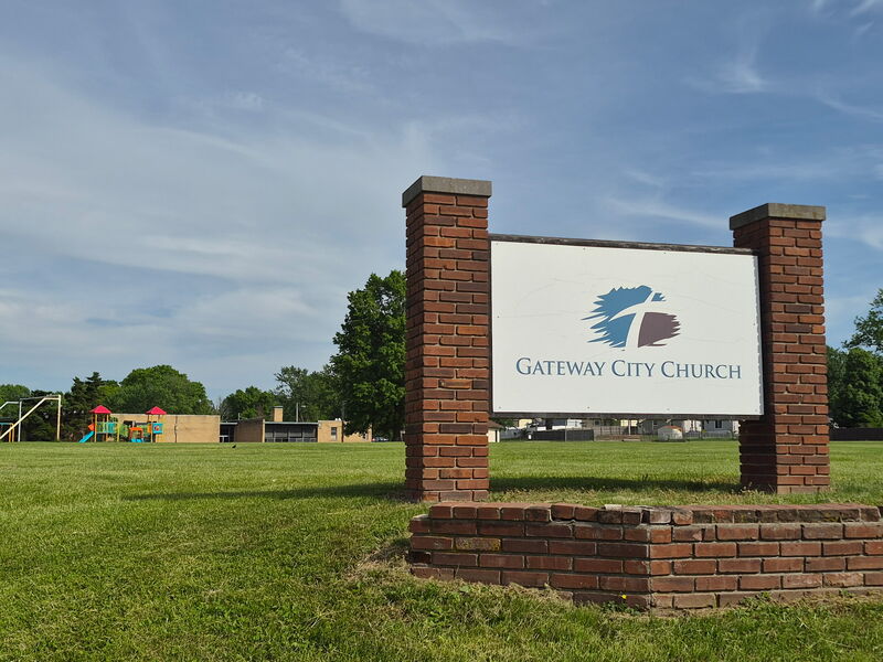 Gateway City Church St Louis - picture of the west side of building (main entrance)