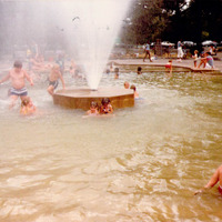 Family at fountain pool.png