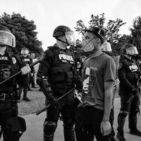Face off, St. Louis, Missouri