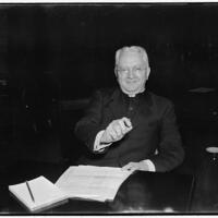 St. Louis educator opposes court plan. Washington, D.C., April 14. The president's court reorganization plan is "without precedent, without reason and without merit," Rev. Linus Lilly head of the St. Louis University Law School, told the Senate Judiciary Committee today, 4/14/1937