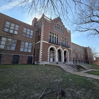 Oak Hill wide view