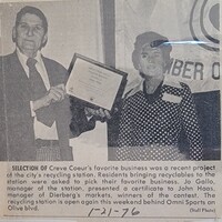 Jo Gives Award.jpg